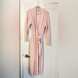 UGG Lenny Knit Robe. Large. Blush Pink. Item No 1121090